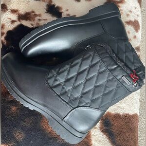 Weatherproof Erica Winter Boots- Size 7.5 -Black
